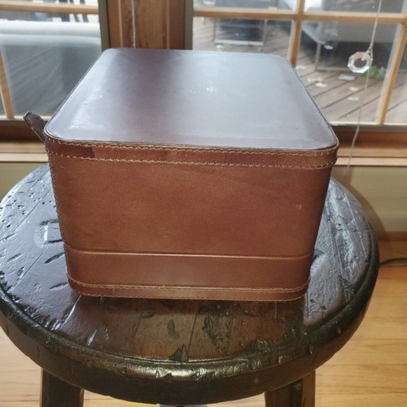 Pottery Barn Vintage Brown Leather Case/Toiletry - Picture 4 of 5